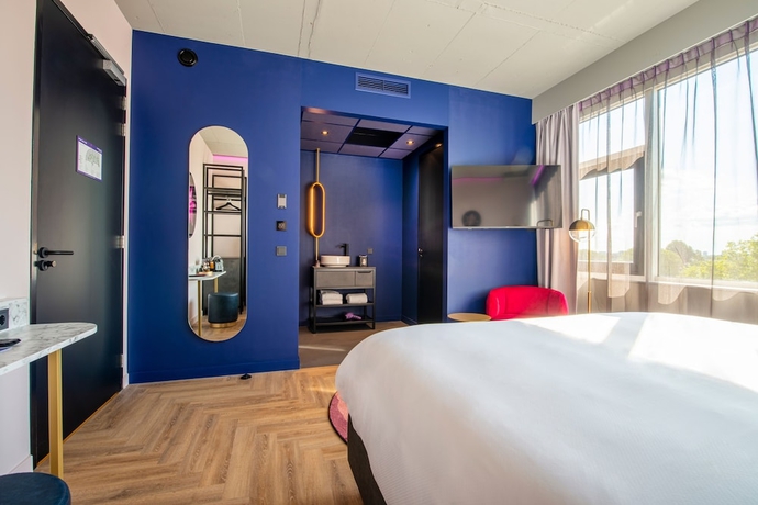 Imagen de la habitación del Hotel VIC. Foto 14