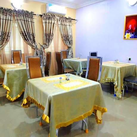 Imagen del bar/restaurante del Hotel VICPEALIA HOTEL LTD. Foto 3