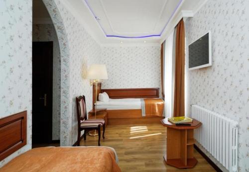 Imagen de la habitación del Hotel VICTOR Resort & SPA. Foto 7