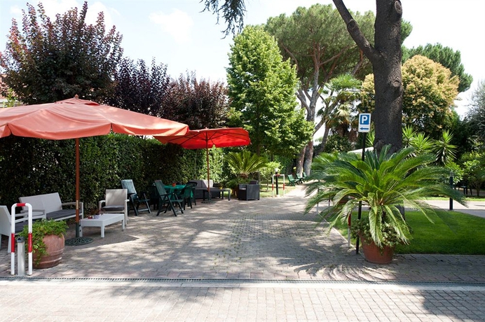 Imagen del bar/restaurante del Hotel VICTOR, Roma. Foto 8