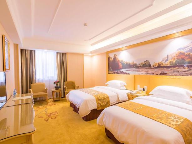 Imagen general del Hotel VIENNA INTERNATIONAL JINQIAO INDUSTRIAL PARK. Foto 5