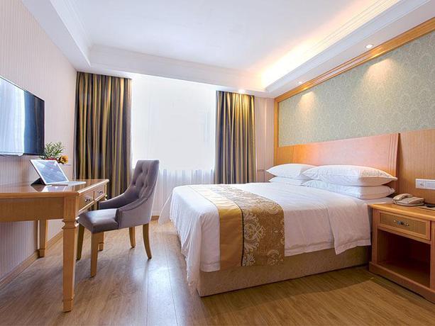 Imagen de la habitación del Hotel VIENNA TIANFU PLAZA METRO STATION. Foto 4