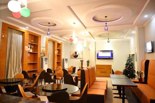 Imagen general del Hotel VIEWPOINT HOTEL AND SUITES. Foto 8