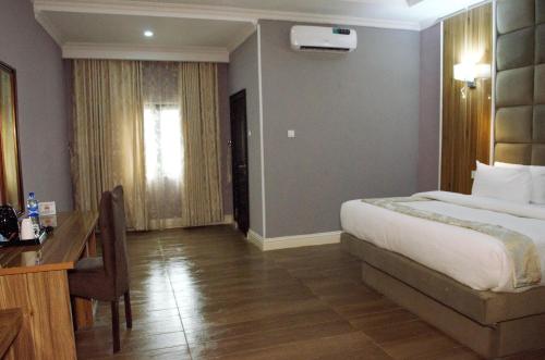 Imagen de la habitación del Hotel VIEWPOINT HOTEL AND SUITES. Foto 14