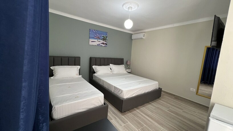 Imagen general del Hotel VILA AARON. Foto 14