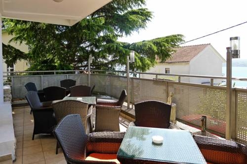 Imagen general del Hotel VILLA AURORA, Crikvenica. Foto 8