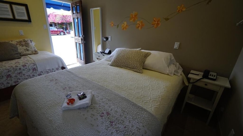 Imagen de la habitación del Hotel VILLA BRASIL MOTEL. Foto 12