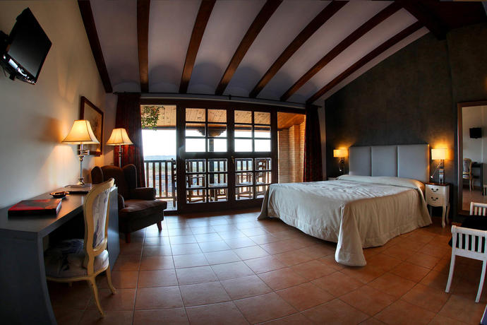 Imagen general del Hotel VILLA DE ALQUEZAR. Foto 2