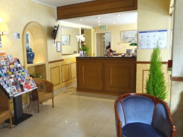 Imagen general del Hotel VILLA DU MAINE HOTEL. Foto 3