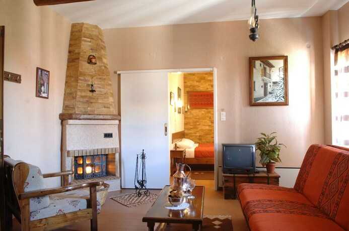 Imagen de la habitación del Hotel VILLA FILOXENIA ARAHOVA. Foto 17