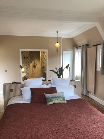Imagen de la habitación del Hotel VILLA JOSEPHINE, Deauville. Foto 10
