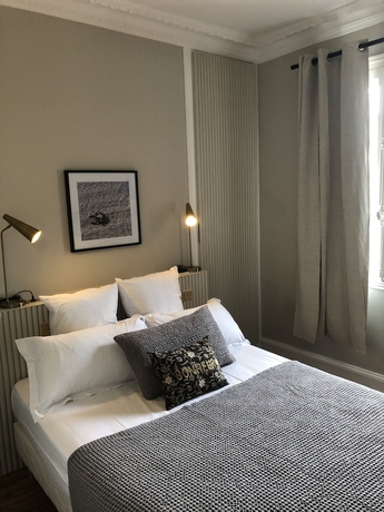 Imagen de la habitación del Hotel VILLA JOSEPHINE, Deauville. Foto 13