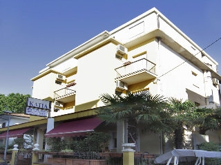Imagen general del Hotel VILLA KATIA. Foto 1