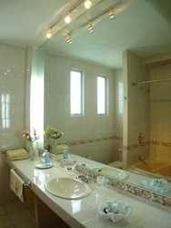 Imagen de la habitación del Hotel VILLA MONINI. Foto 5