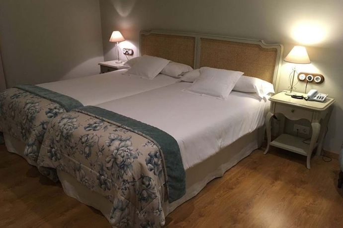 Imagen de la habitación del Hotel VILLA MONTER. Foto 6