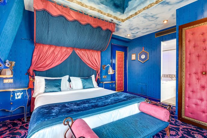 Imagen de la habitación del Hotel VILLA ROYALE, &Oacute;pera. Foto 13