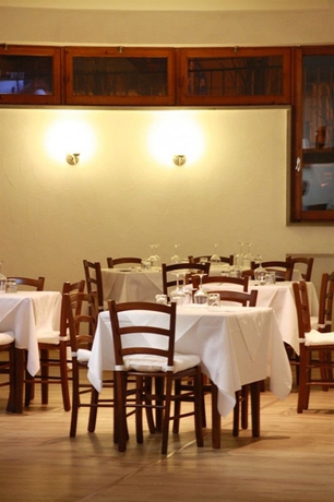 Imagen del bar/restaurante del Hotel VILLAGGIO LE MIMOSE. Foto 3