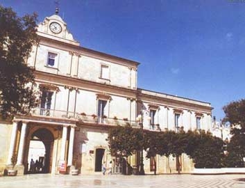 Imagen de los exteriores del Hotel VILLAGGIO VECCHIA MOTTOLA. Foto 4