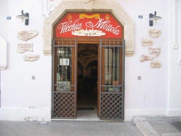 Imagen de los interiores del Hotel VILLAGGIO VECCHIA MOTTOLA. Foto 6