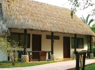Imagen general del Hotel VILLAS KIN-HA. Foto 2