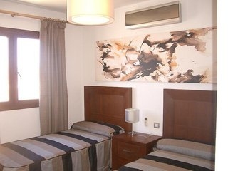 Imagen de la habitación del Hotel VILLAS LAS ARECAS LUXE. Foto 4