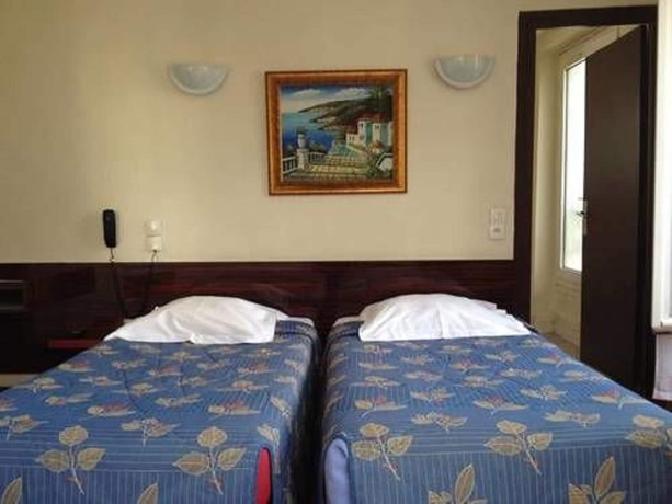 Imagen de la habitación del Hotel VINTIMILLE. Foto 12