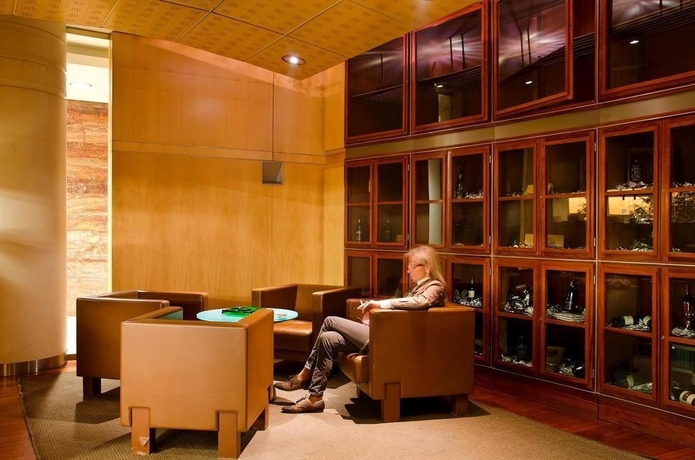 Imagen de los interiores del Hotel VIP Executive Entrecampos & Conference. Foto 14