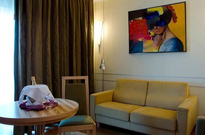 Imagen de la habitación del Hotel VIP Executive Entrecampos & Conference. Foto 7