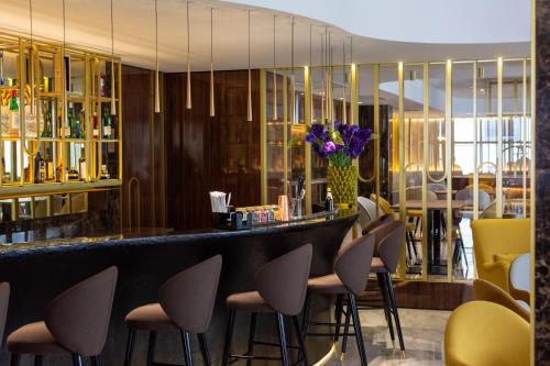 Imagen del bar/restaurante del Hotel VIP Executive Suítes do Marquês. Foto 3