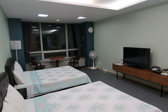 Imagen de la habitación del Hotel VIP Guest House. Foto 9