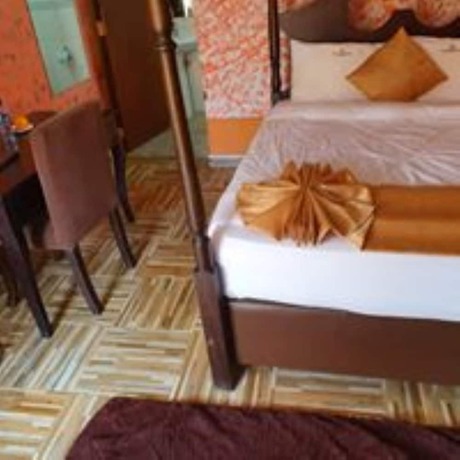 Imagen de la habitación del Hotel VIP Madeya. Foto 4