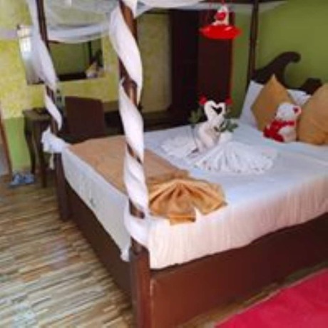 Imagen de la habitación del Hotel VIP Madeya. Foto 16