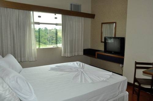 Imagen de la habitación del Hotel VIRGILIUS PALACE HOTEL. Foto 11