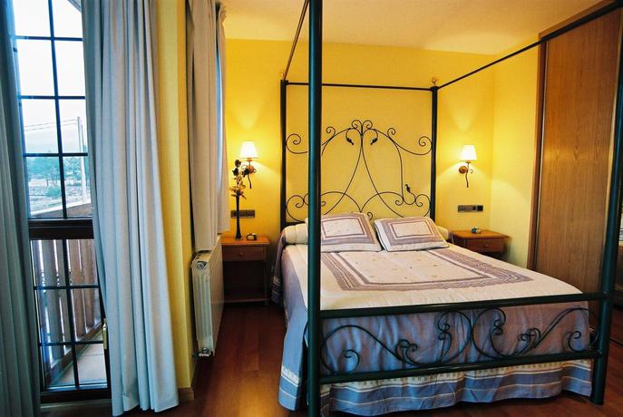 Imagen general del Hotel VIRGINIA R.H.. Foto 4