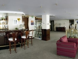 Imagen del bar/restaurante del Hotel VISTA PALACE. Foto 4