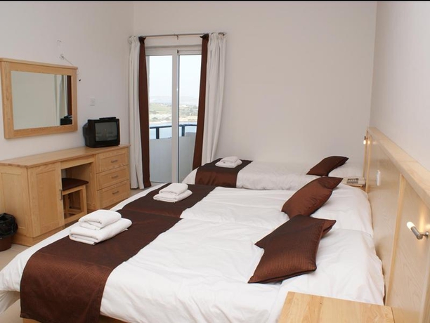 Imagen general del Hotel VIU57. Foto 8