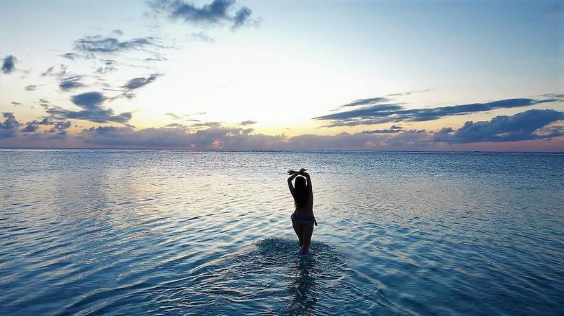 Imagen de la piscina del Hotel VIVA Beach and Spa MALDIVES. Foto 19