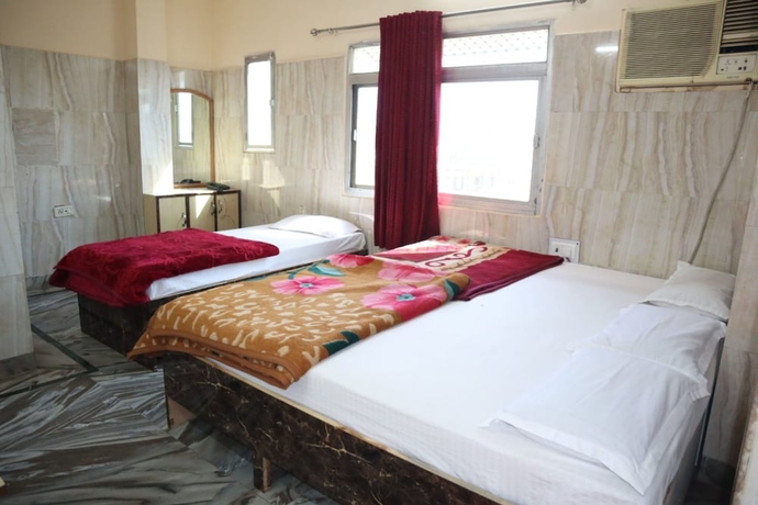 Imagen de la habitación del Hotel VK Grand. Foto 8
