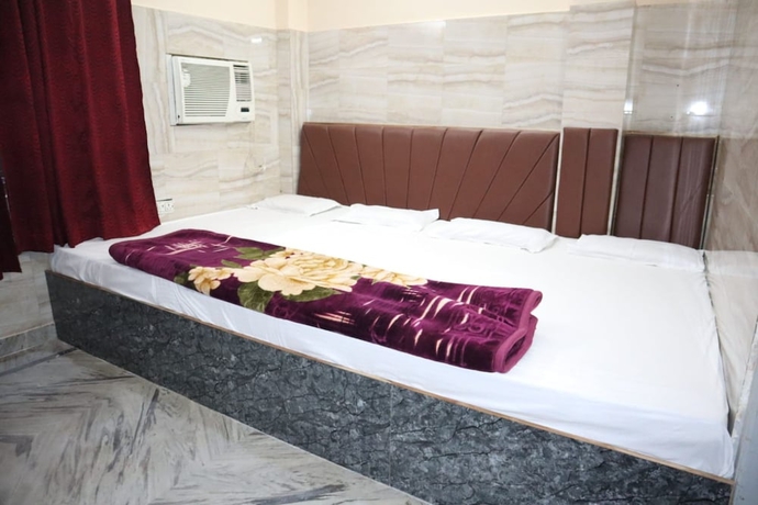 Imagen de la habitación del Hotel VK Grand. Foto 11