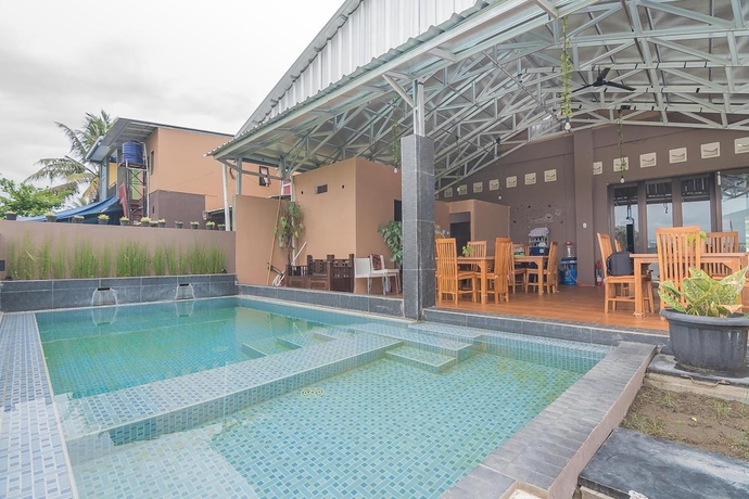 Imagen de la piscina del Hotel VK Pods Pangandaran - Hostel. Foto 18