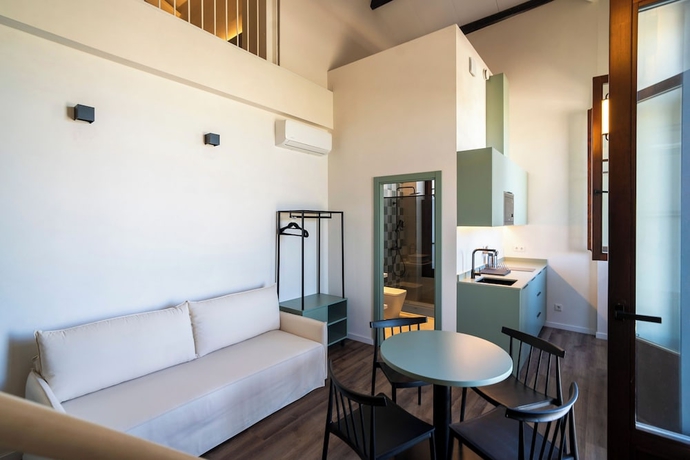 Imagen de la habitación del Hotel VLC Host - Reina. Foto 3