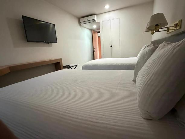 Imagen de la habitación del Hotel VM Express Quer&eacute;taro. Foto 2