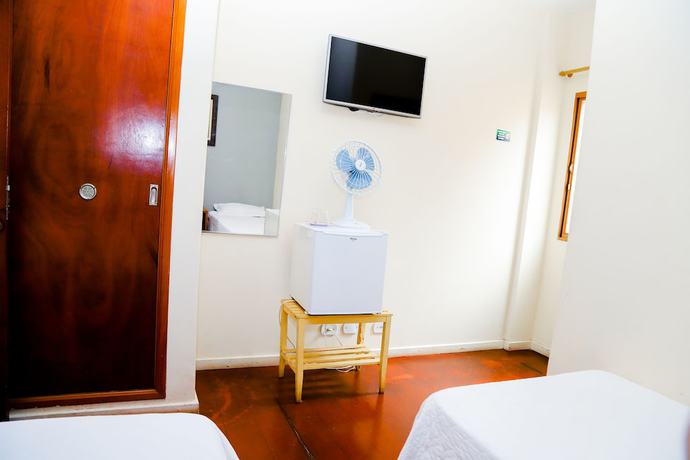 Imagen de la habitación del Hotel VOA Rezende. Foto 12