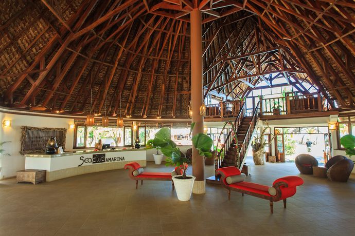 Imagen del bar/restaurante del Hotel VOI Amarina Resort. Foto 3