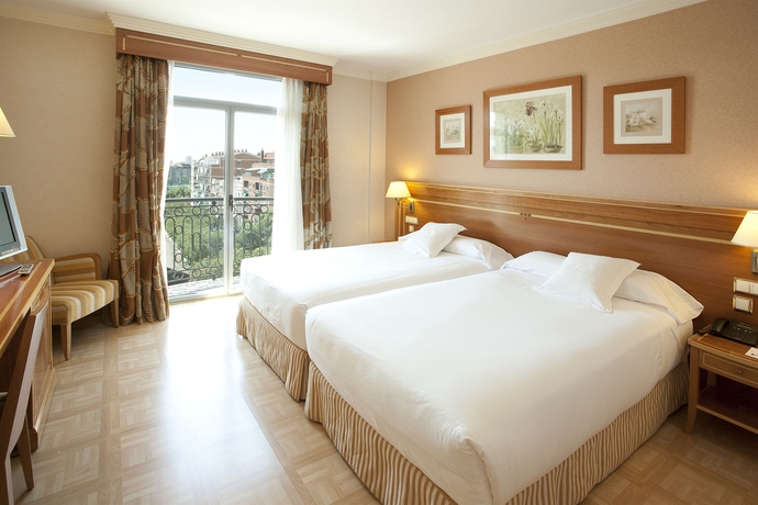 Imagen de la habitación del Hotel VP SOGNIO Metropolitano. Foto 4