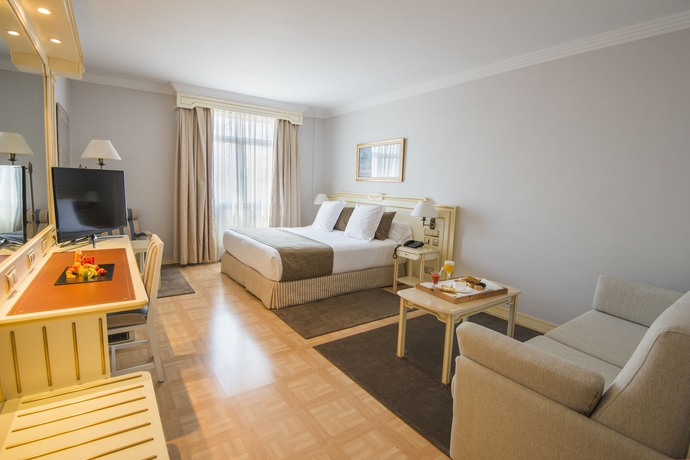 Imagen de los interiores del Hotel VP SOGNIO Metropolitano. Foto 15