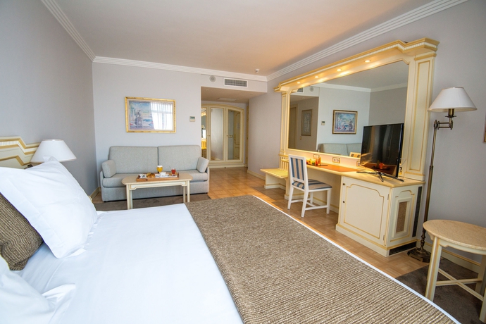 Imagen de los interiores del Hotel VP SOGNIO Metropolitano. Foto 16