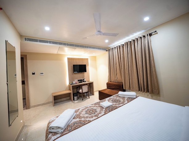 Imagen de la habitación del Hotel VR Lux. Foto 8