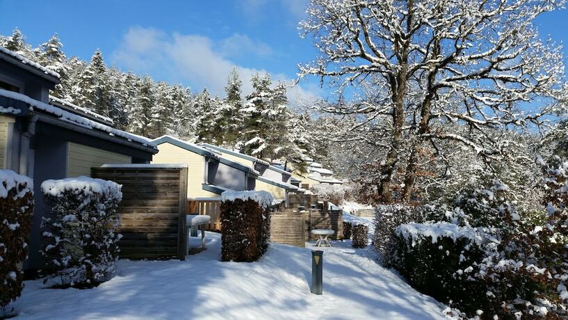 Imagen general del Hotel VVF Jura Lac de Vouglans, Maisod. Foto 8