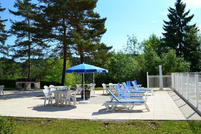 Imagen general del Hotel VVF Jura Lac de Vouglans, Maisod. Foto 10